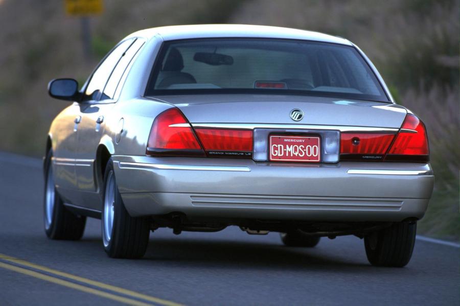  Mercury Grand Marquis 1998 года  (фото 22 из 79)
